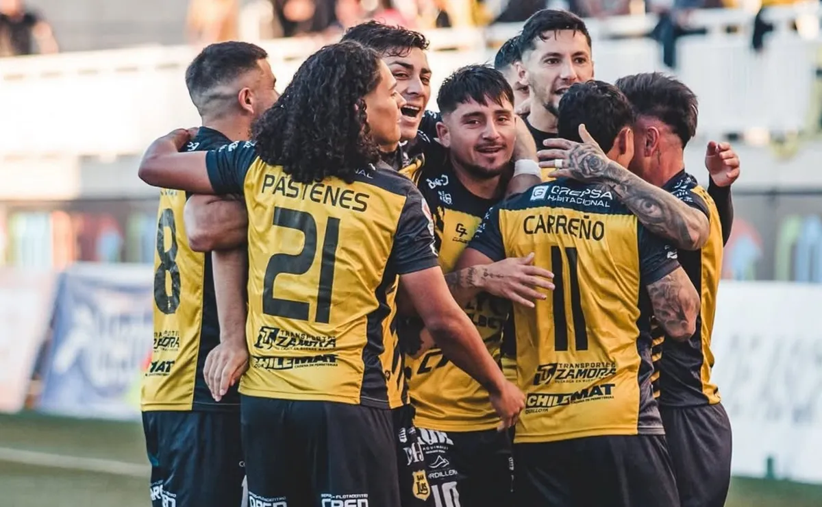 San Luis vence a Antofagasta y se acerca al ascenso en la B