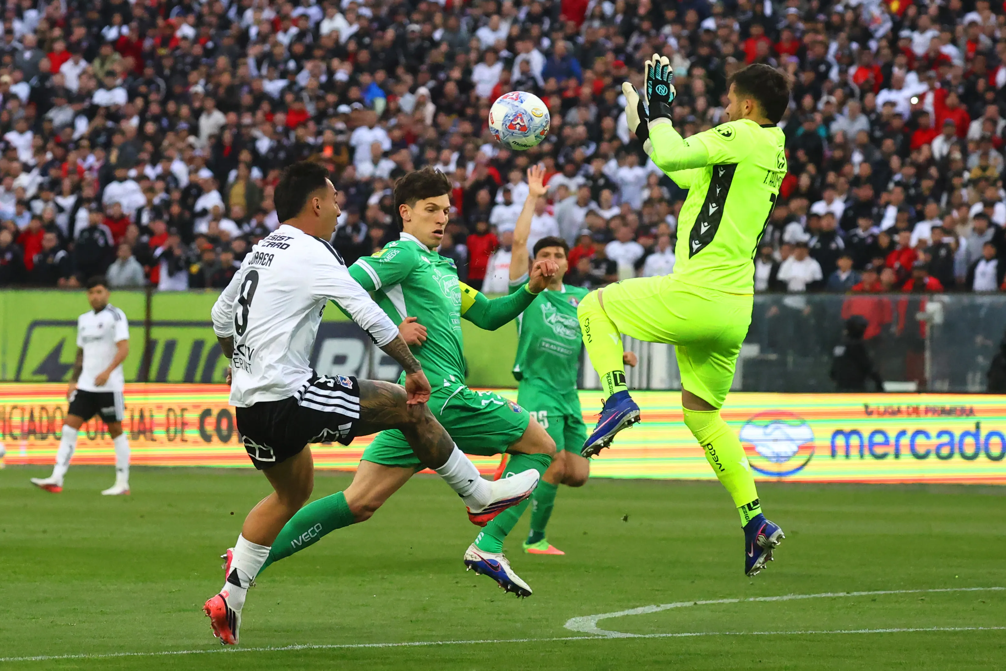 Colo Colo espera el paso a cuartos en Copa Chile en el Estadio Nacional. Foto: Dragomir Yankovic/Photosport