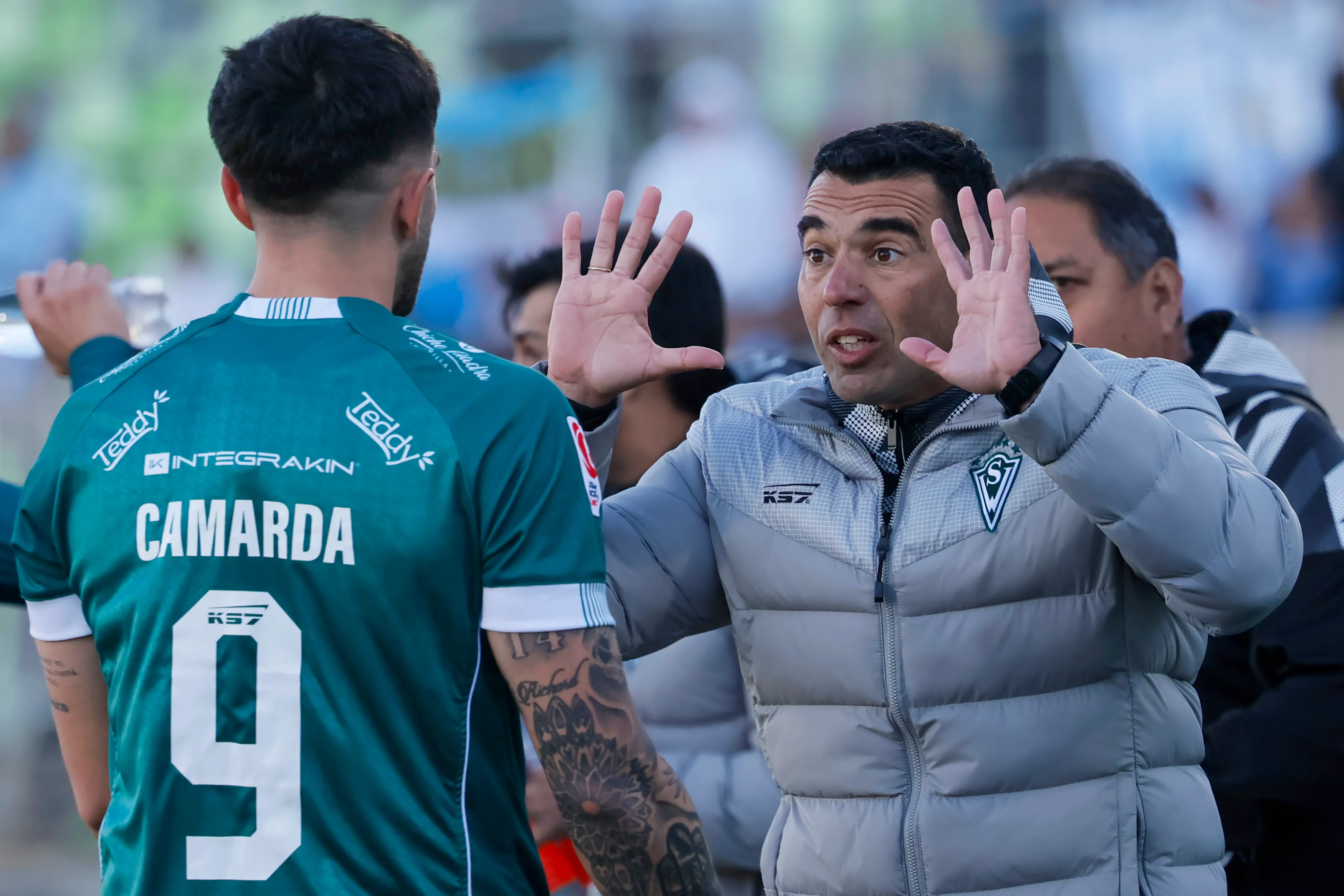 Francisco Palladino viajó a Madrid con el plantel Sub 20 de Santiago Wanderers. Foto: Andrés Pina/Photosport