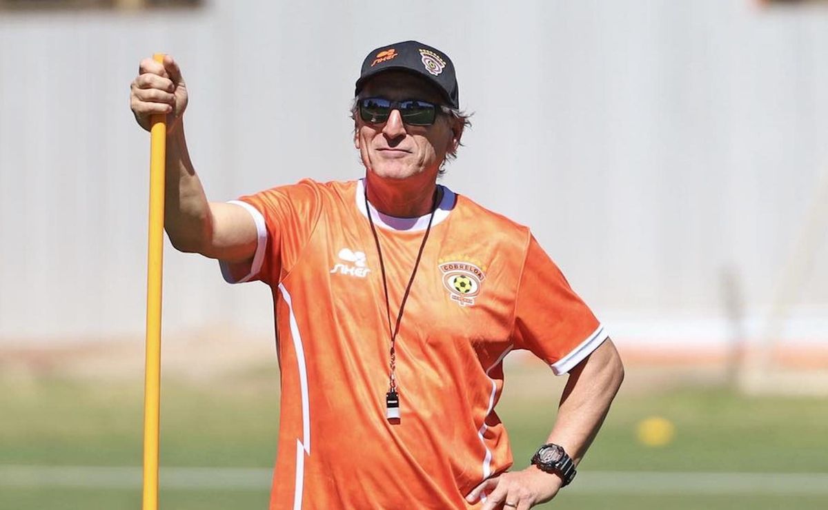 Mario Salas sorprende con cambio de chip en Cobreloa: “Presionar alto”