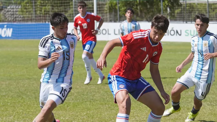 La Roja se anotó su segundo triunfo en el torneo.