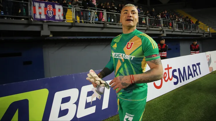 Cristóbal Campos vuelve a los entrenamientos con el fútbol en la mira.