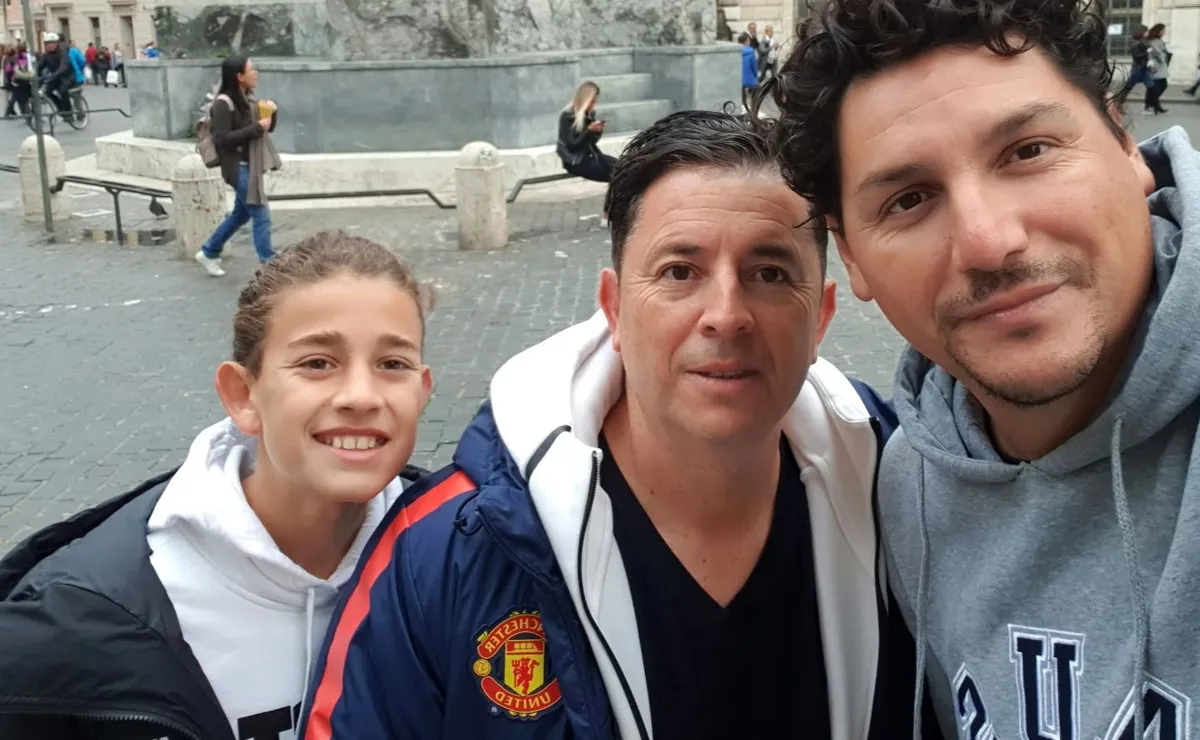 Marcelo Jorquera forma a Jetzen López en su academia en Australia Marcelo Jorquera forma a Jetzen López en su academia en Australia