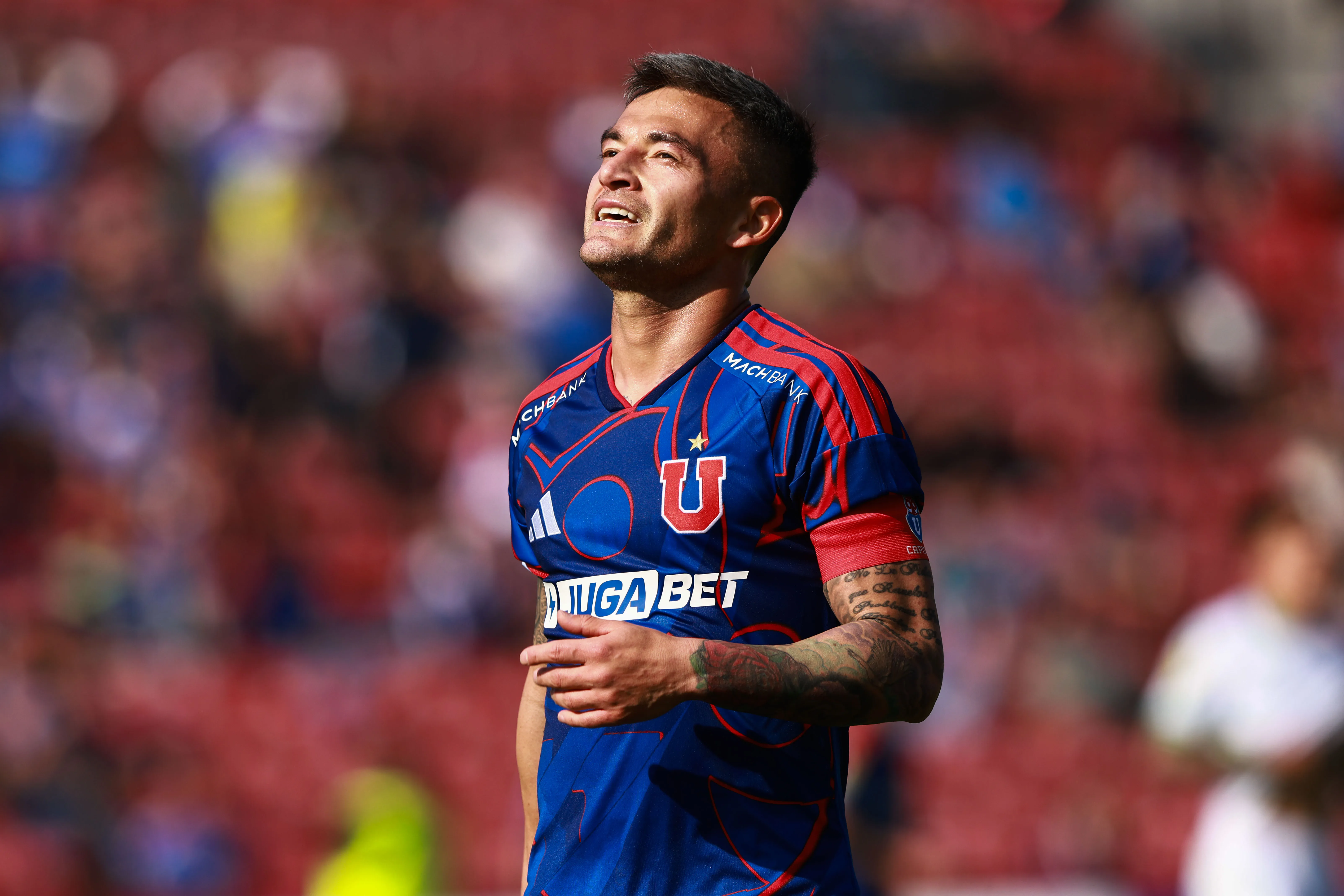 Charles no descansa para volver a jugar /Photosport