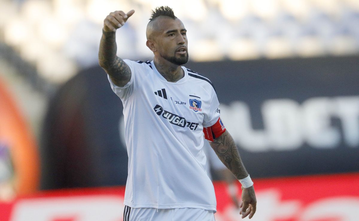 El enorme consejo de Carlos Caszely a Arturo Vidal por su renovación en Colo Colo: “Lo repetí mil veces”