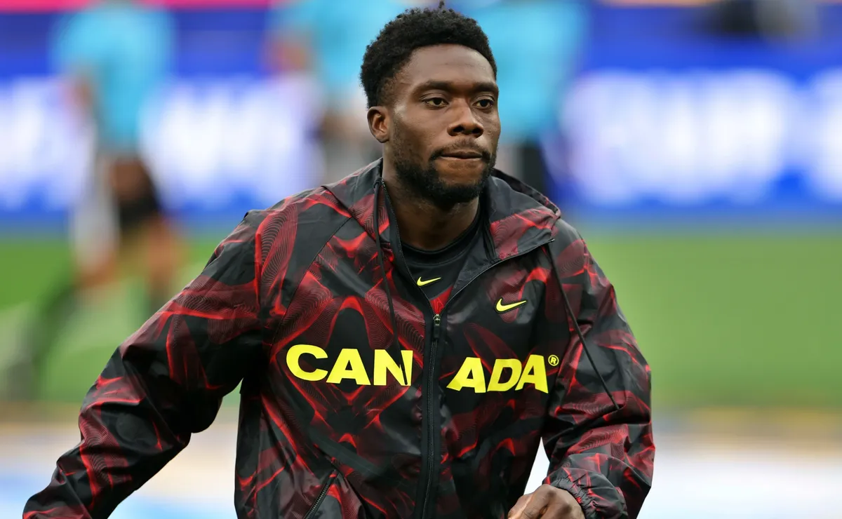 Alphonso Davies excluido de nómina para amistoso con Chile Alphonso Davies excluido de nómina para amistoso con Chile
