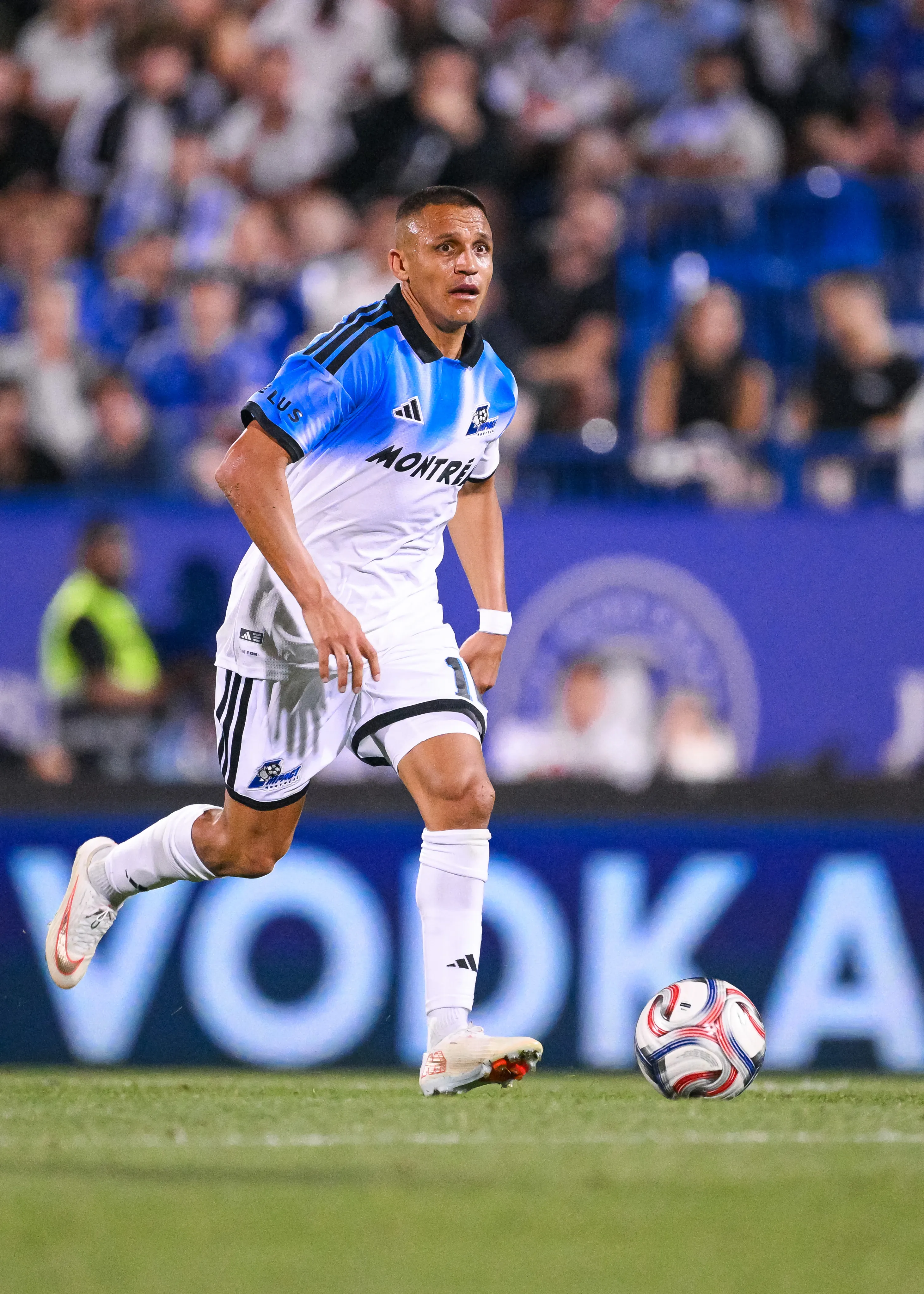 Alexis Sánchez podrá sumar su primer título en el CF Montréal cuando dispute la final del campeonato canadiense en octubre (Photo by Tim Austen/Getty Images)