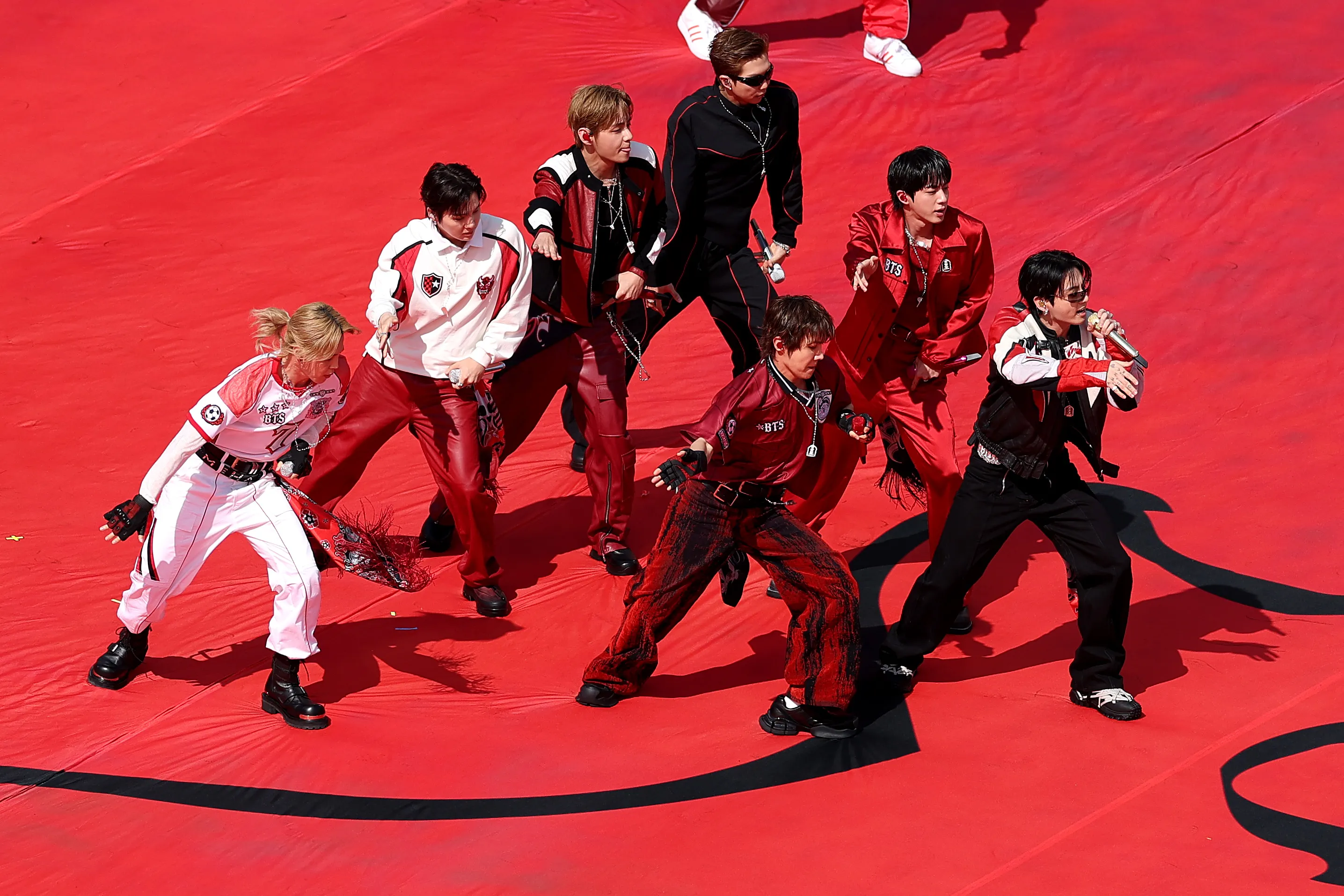 La banda coreana tiene tres recitales en el Estadio Nacional. (Photo by Florencia Tan Jun/Getty Images)