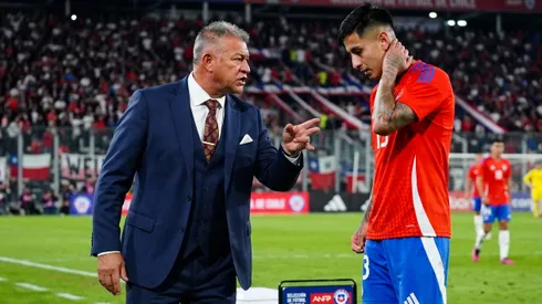 Claudio Borghi criticó la decisión de Erick Pulgar.