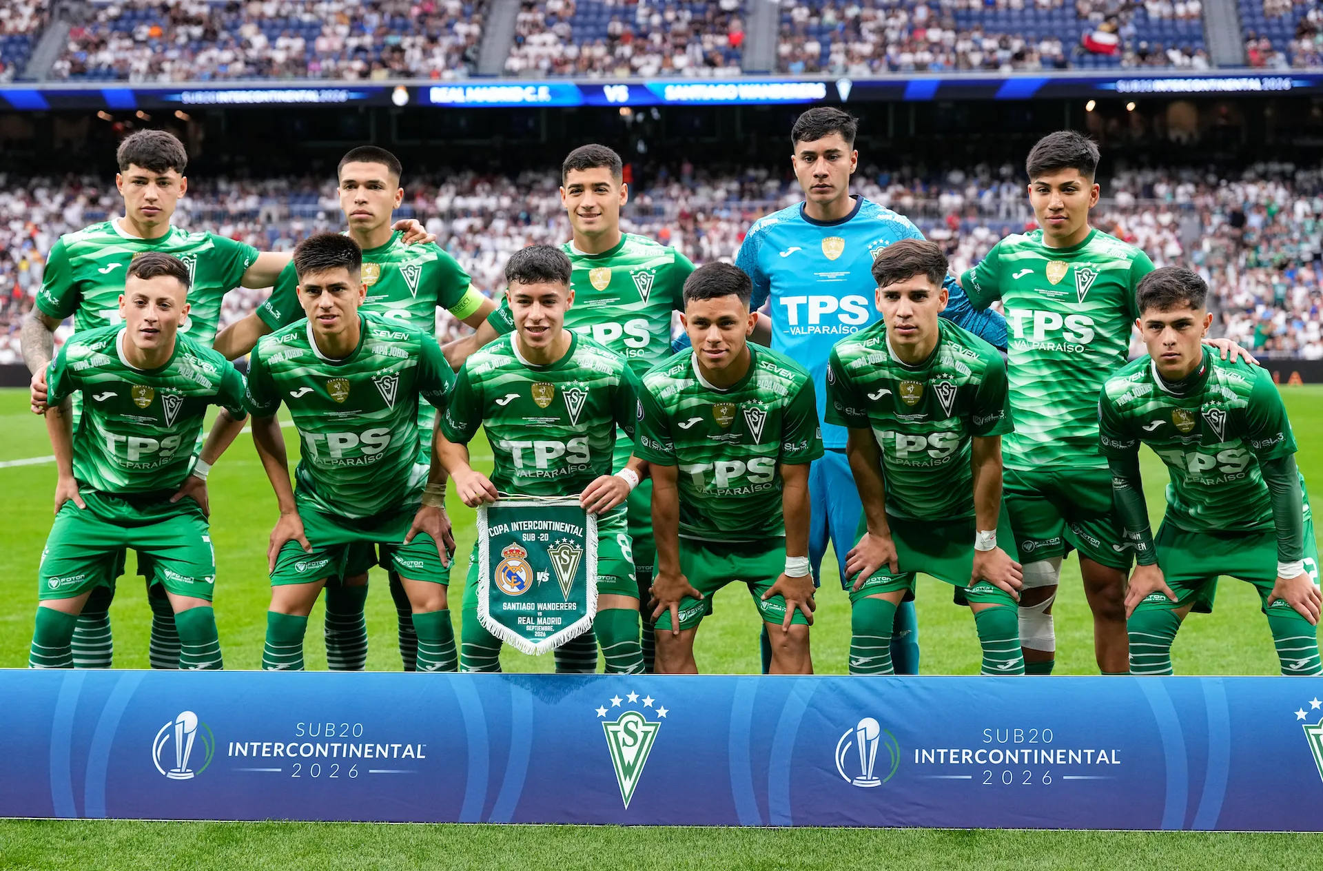 Santiago Wanderers sufrió con el arbitraje del polaco Sylwestrzak