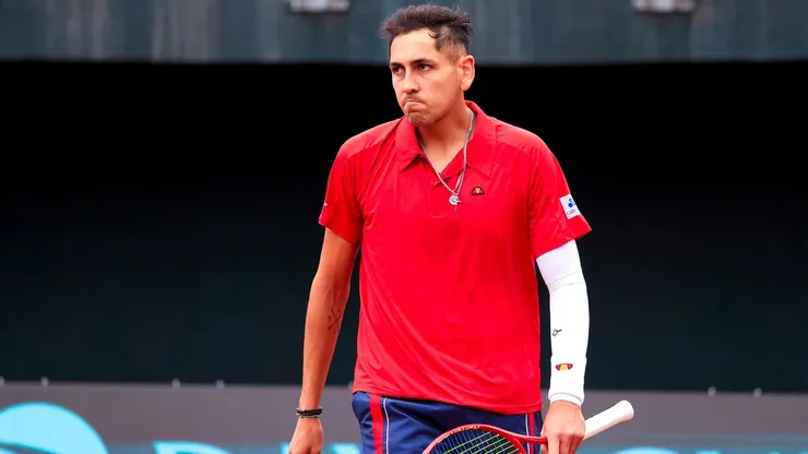 Alejandro Tabilo sumó una dura derrota en la Copa Davis.