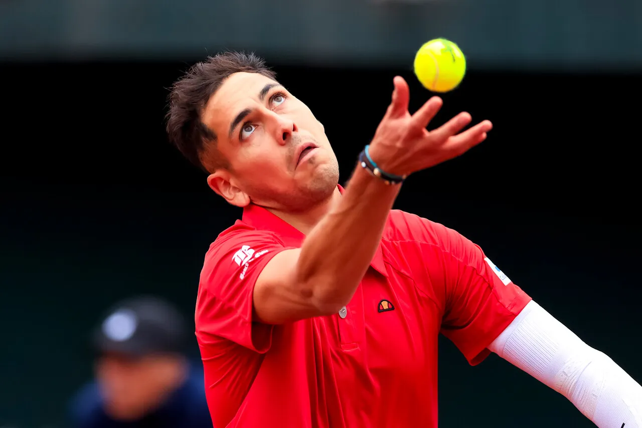 Alejandro Tabilo apuesta por una remontada en la Copa Davis. Foto: Photosport