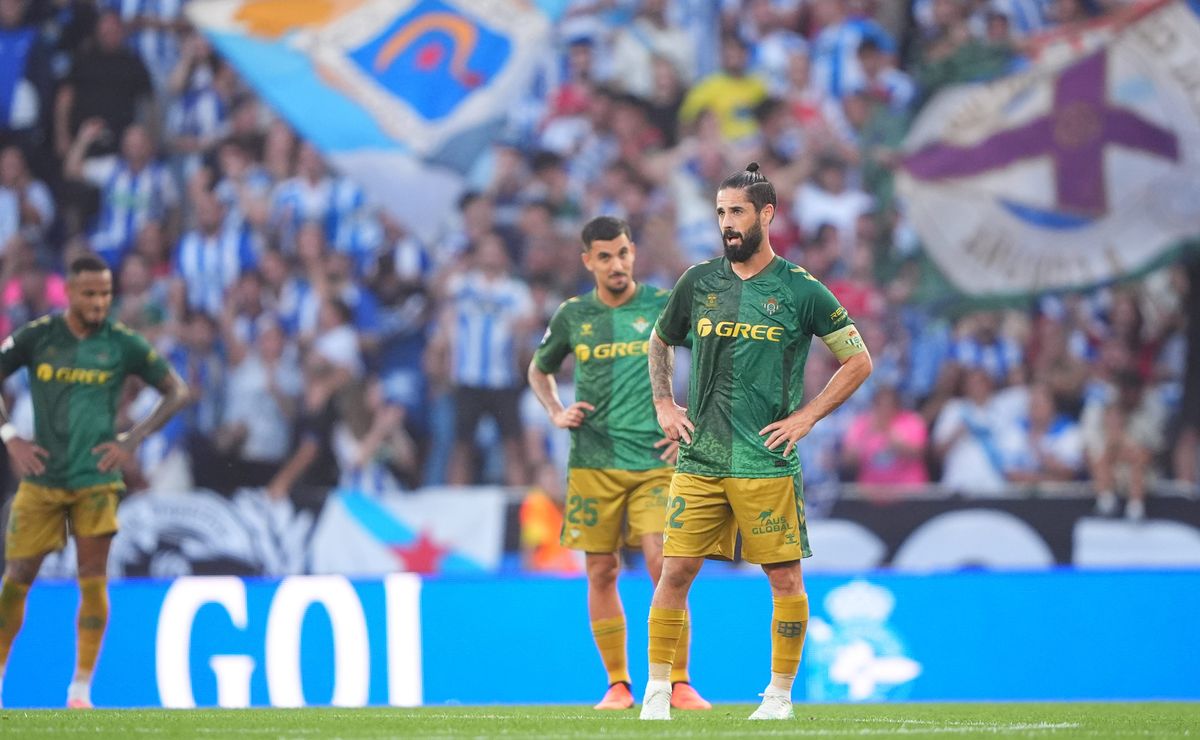 El Betis de Pellegrini no aprovecha derrota del Real Madrid: iguala vs Deportivo La Coruña y se aleja del Barcelona