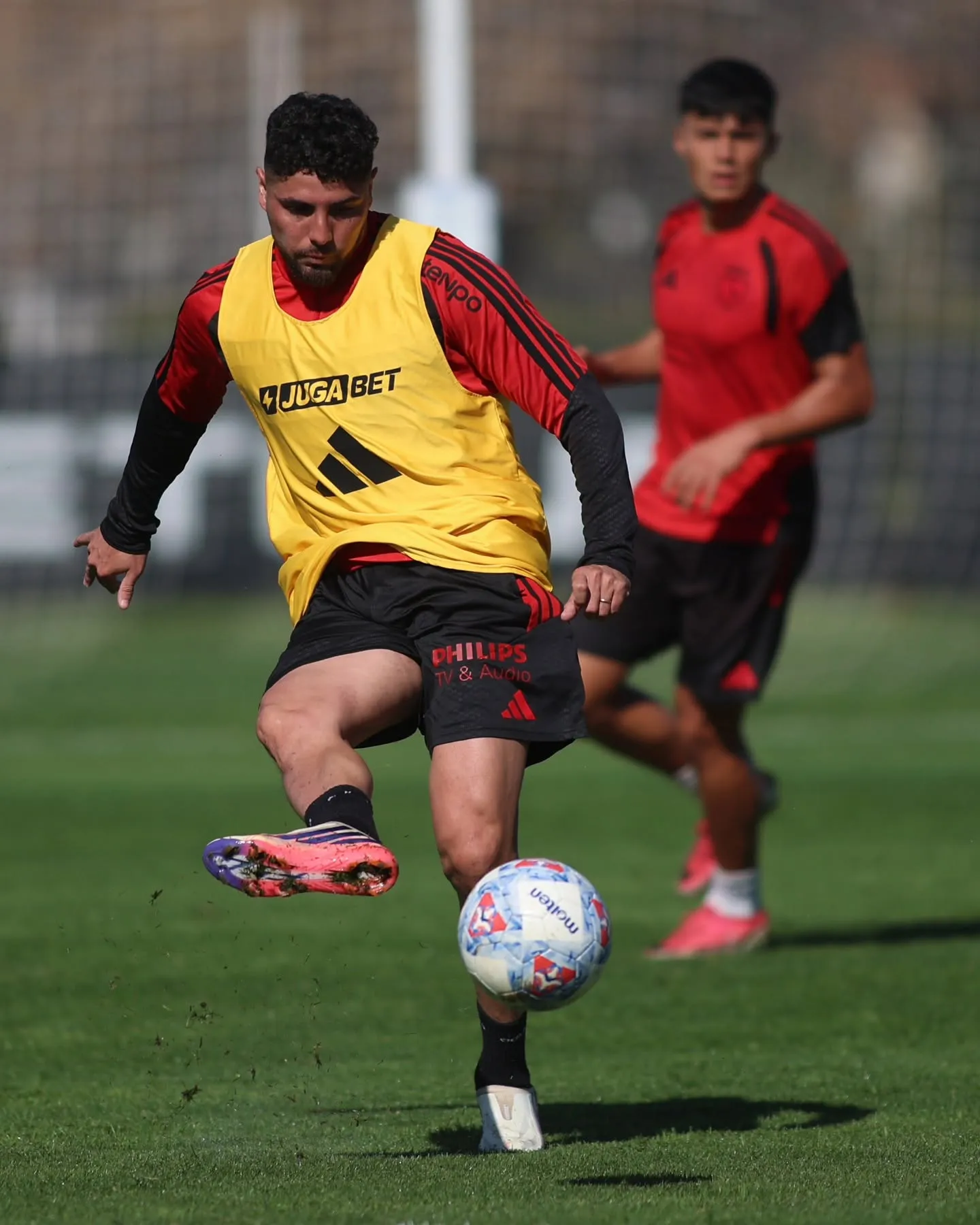 Maxiliano Romero asoma como titular en el Cacique. Foto: Colo Colo