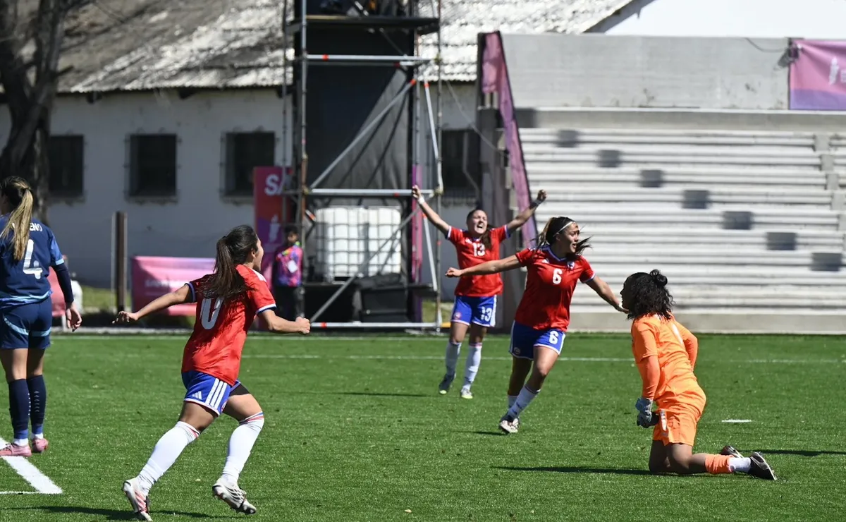 La Roja femenina avanza a la final de Juegos Suramericanos 2026
