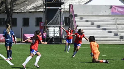 La Roja femenina va por el oro este miércoles