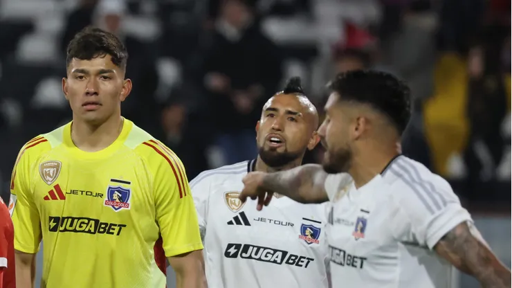 Eduardo Villanueva y Arturo Vidal serán estelares en el inicio de la llave frente a los Tanos.