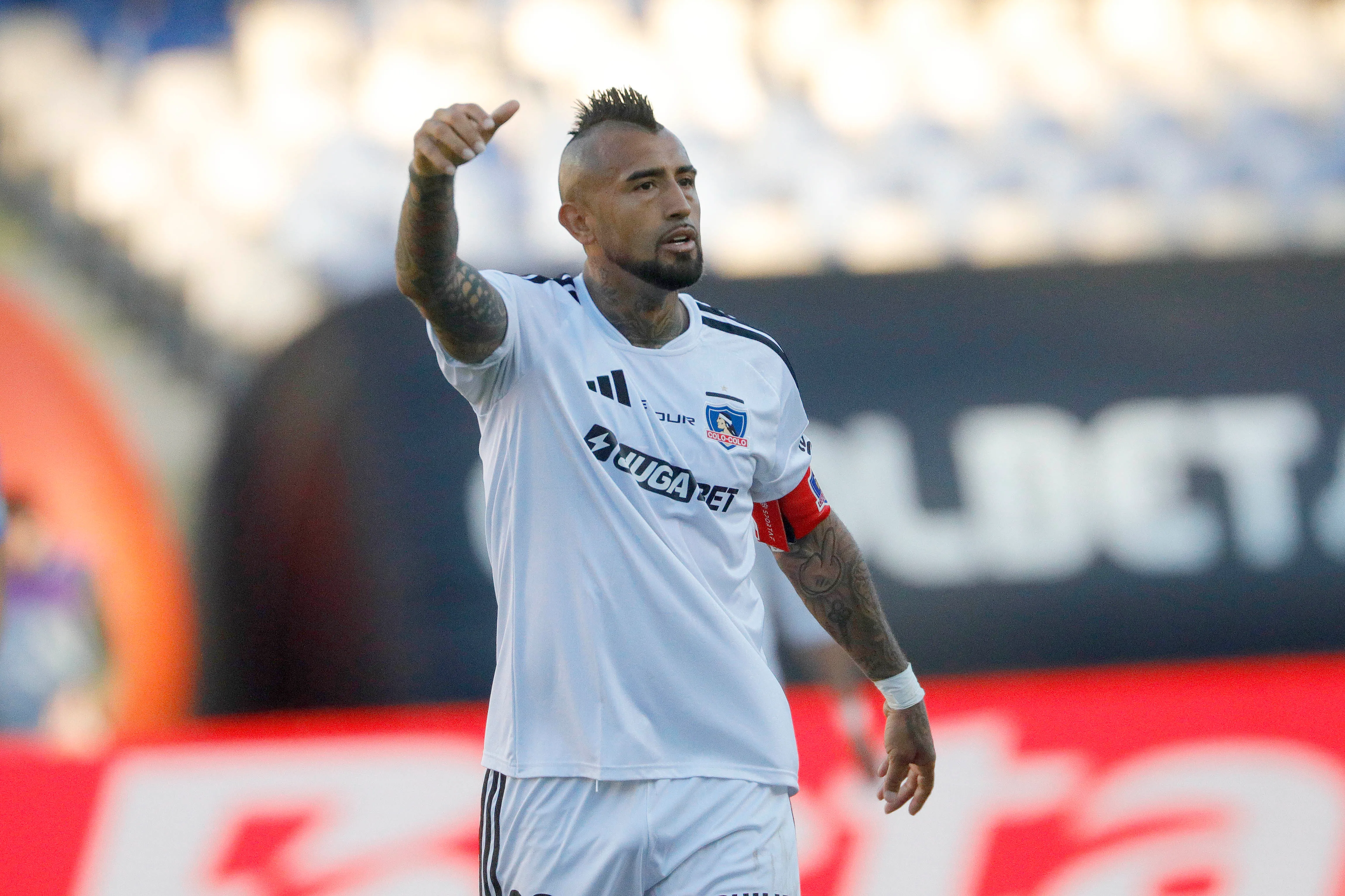 Vidal no sabe lo que pasará con su futuro en Colo Colo