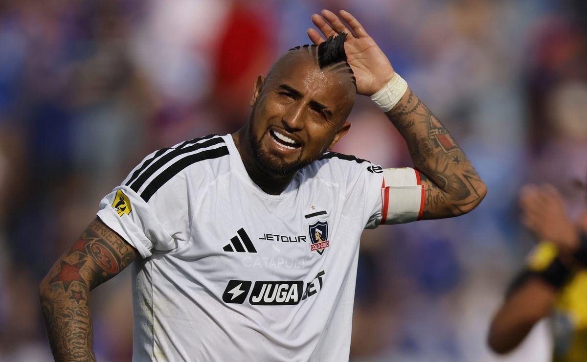 Coca Mendoza pide la renovación de Vidal: “Son hartas lucas, pero es un líder de Colo Colo”