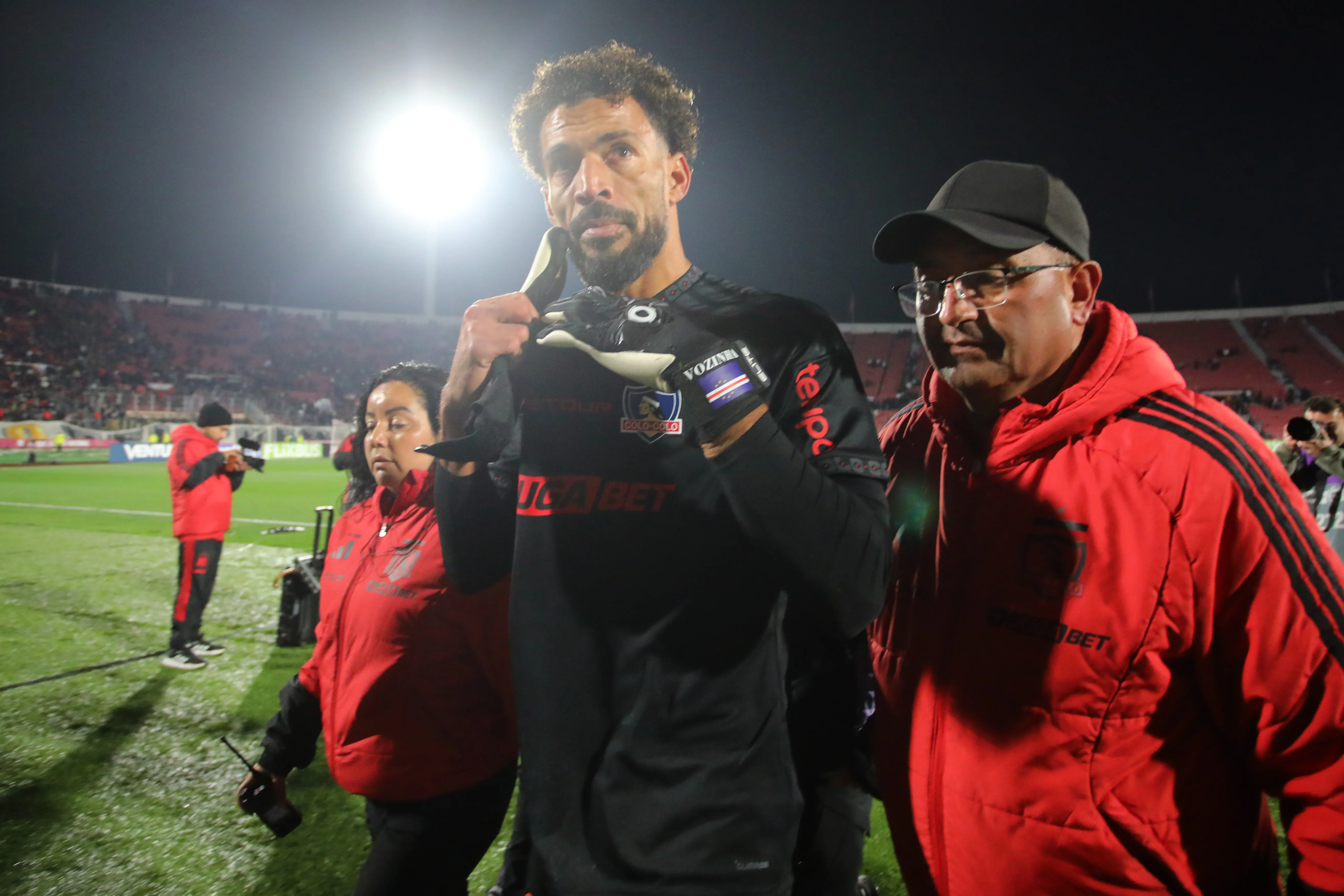 Vozinha jugó por primera vez en Colo Colo ante la Unión Española. (Jonnathan Oyarzun/Photosport).