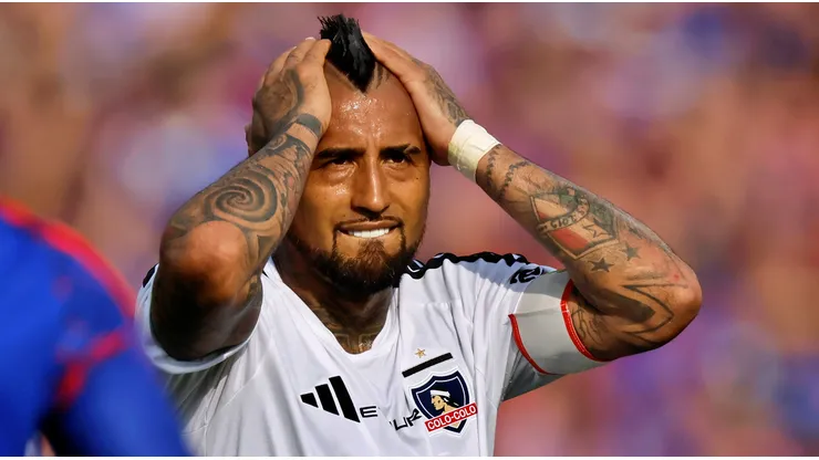 Vidal lidera la lista de los albos que terminan contrato en diciembre.