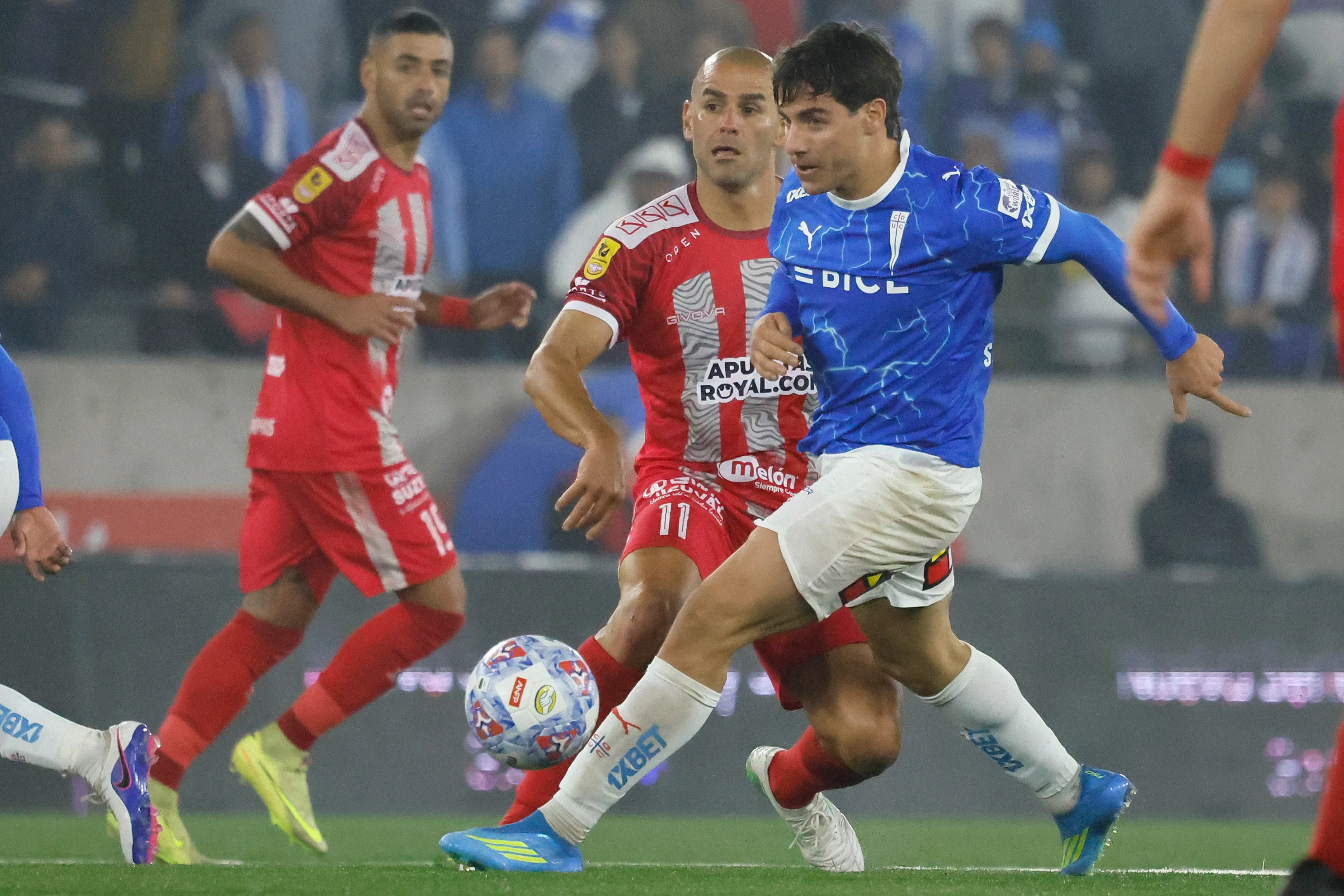 Clemente Montes es duda en Universidad Católica para visitar a Unión La Calera este miércoles. | Foto: Photosport.