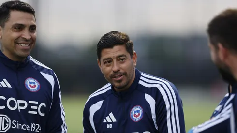 Gonzalo Jara junto a Nicolás Córdova en la Roja.