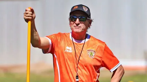 Mario Sala debuta en la banca loína en esta Copa Chile 2026.