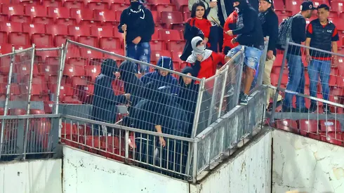 La violencia otra vez dijo presente en la hinchada de Colo Colo.