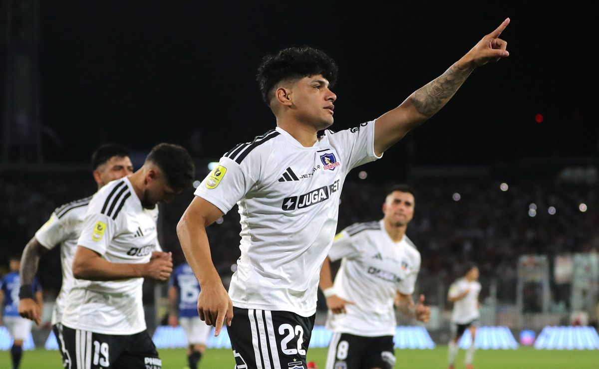 Claudio Aquino habla de la lesión que lo tiene al margen en Colo Colo: “Mejorando de a poco”
