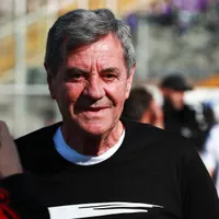 Parlamentarios colocolinos buscan nacionalizar a Mirko Jozic