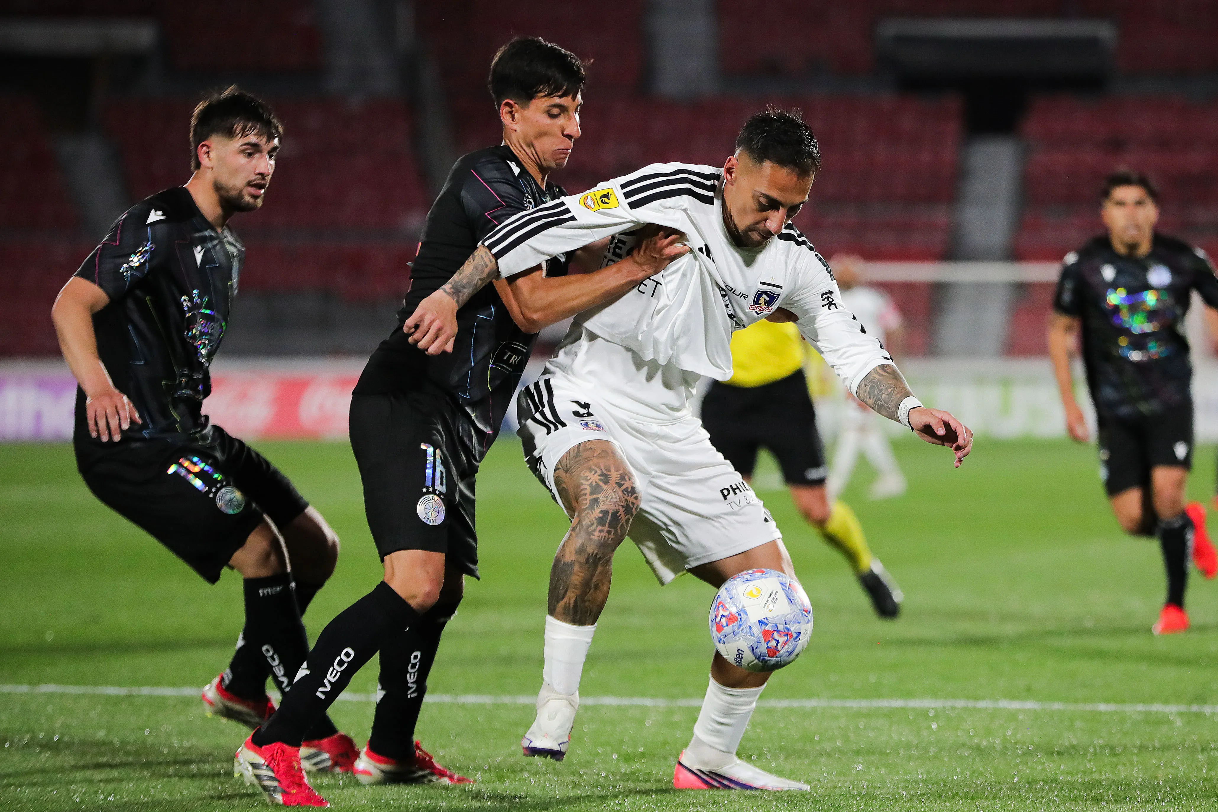 Colo Colo empató 0-0 con Audax Italiano y buscará definir la serie en el Estadio Nacional.