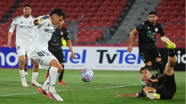 Matías Fernández una vez más perdió el puesto en Colo Colo.