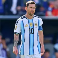 Árbitros chilenos dirigirán la despedida de Messi en Argentina