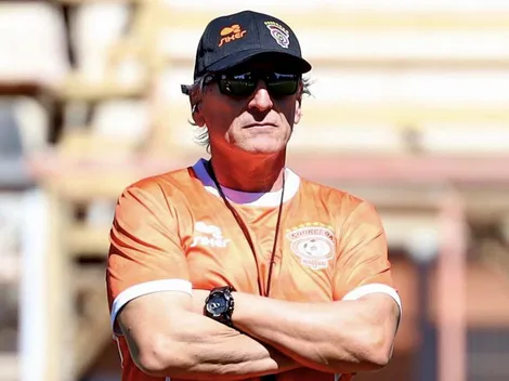 Mario Salas toma drástica decisión con Rivaldo Hernández en Cobreloa