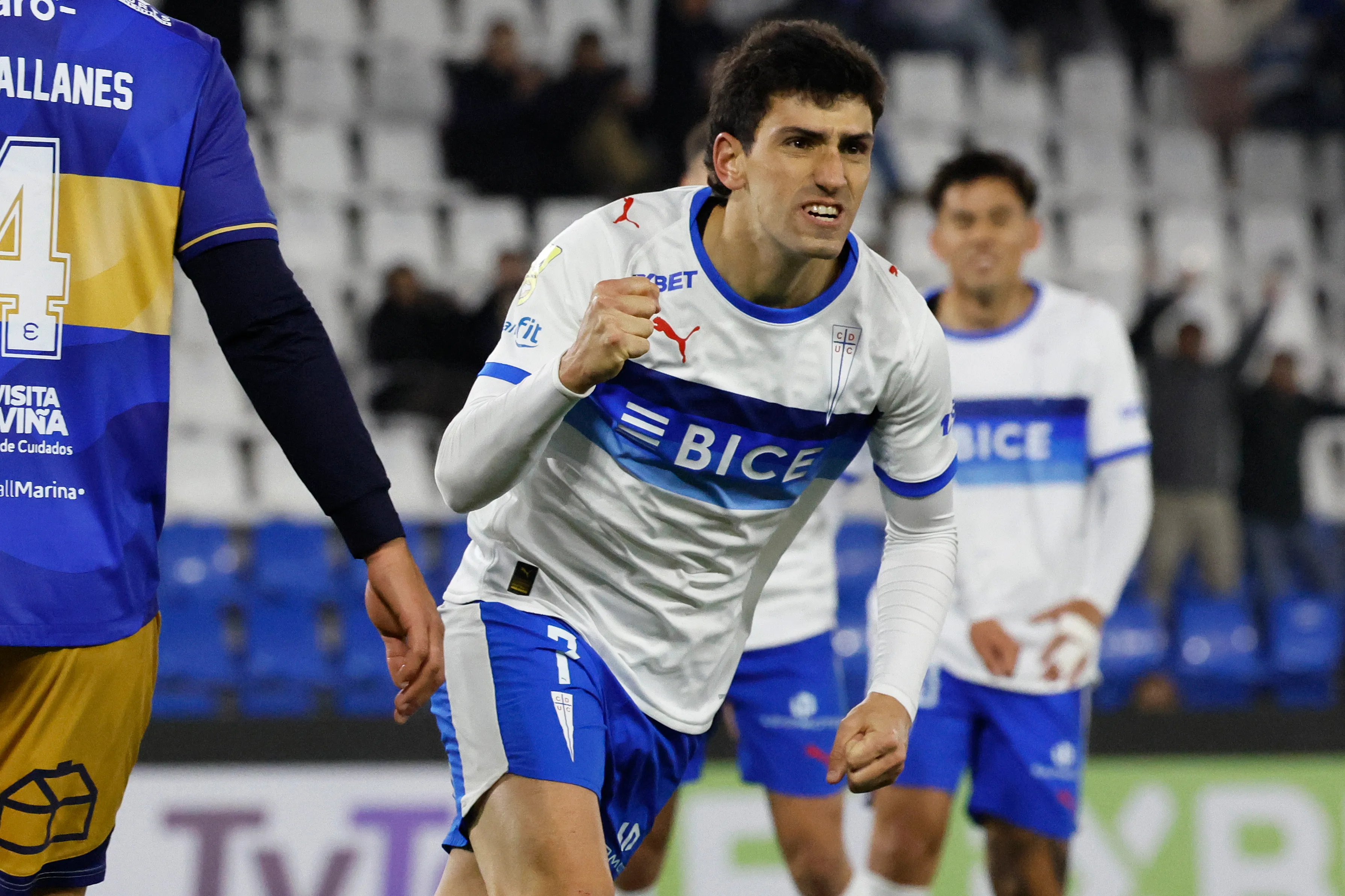 Más allá de algún en los últimos partidos, Justo Giani ha sido uno de los mejores refuerzos de Universidad Católica en el último tiempo. | Foto: Photosport.
