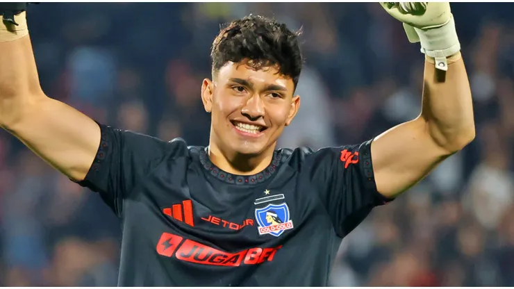 Villanueva fue clave para la clasificación alba en Copa Chile.
