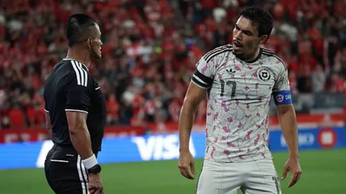 Gabriel Suazo fue el segundo expulsado en el equipo de Córdova durante el duelo vs los canadienses.