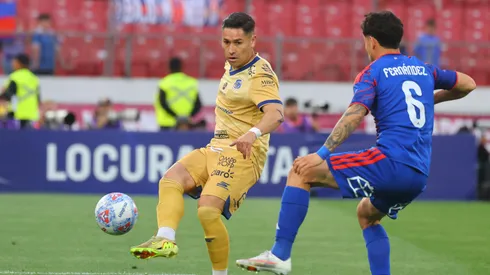 Óscar Opazo sacó la voz por el plantel de Everton.