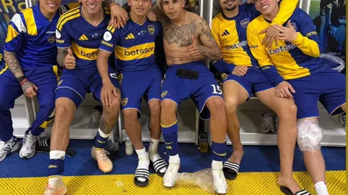 Carlos Palacios celebró en el camarín de Boca Juniors