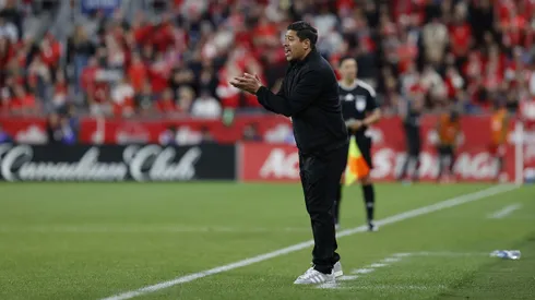 Nicolás Córdova durante la nueva derrota de Chile.