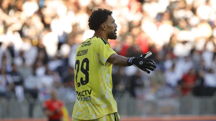 Vozinha está contento en Colo Colo.