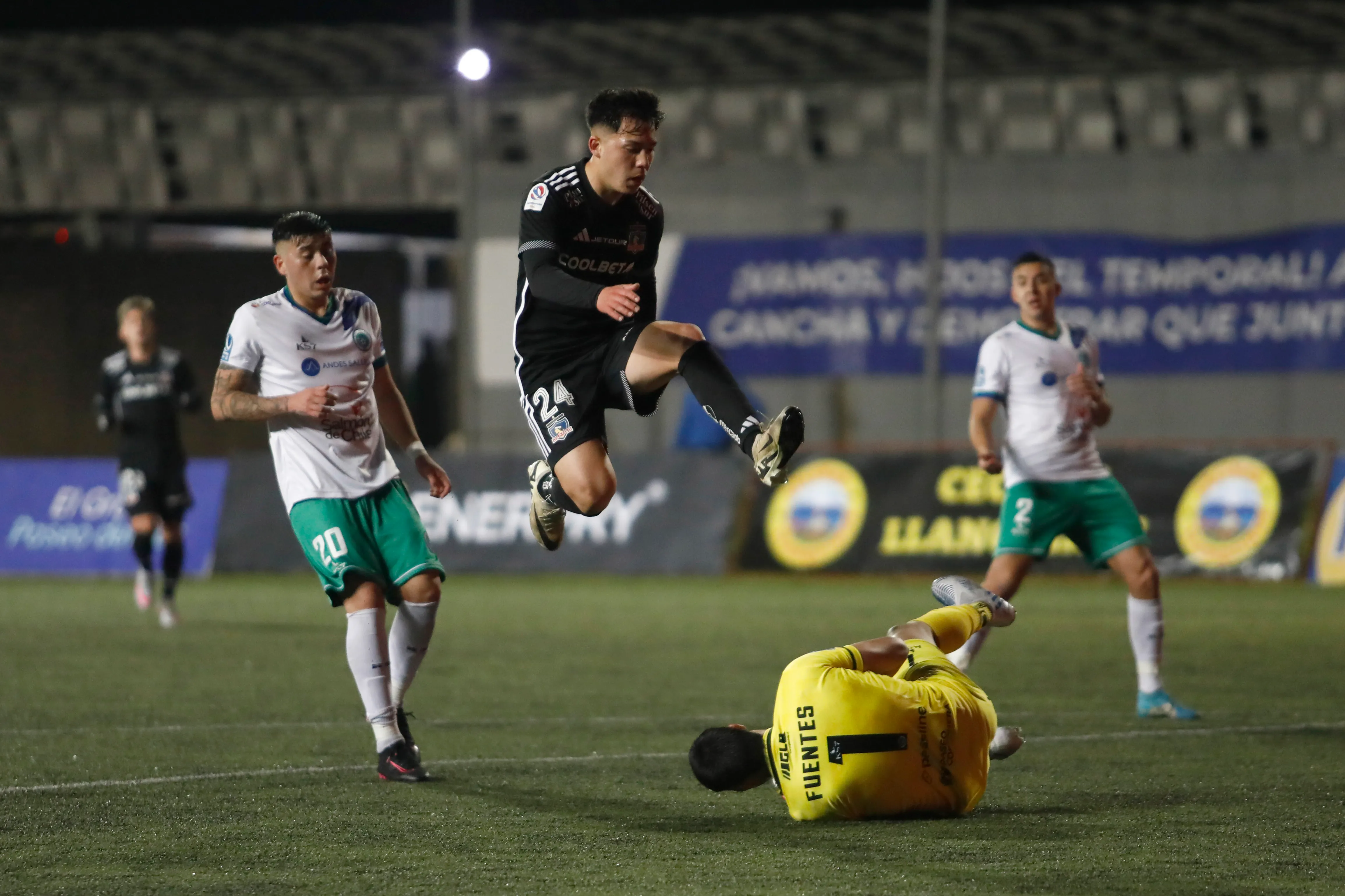 Ambos equipos chocaron en amistoso hace dos años en el sur /Photosport
