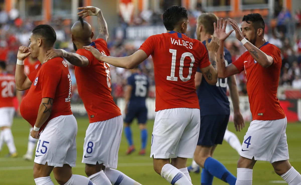 Gol de Torta Opazo en duelo Chile vs Estados Unidos 2019