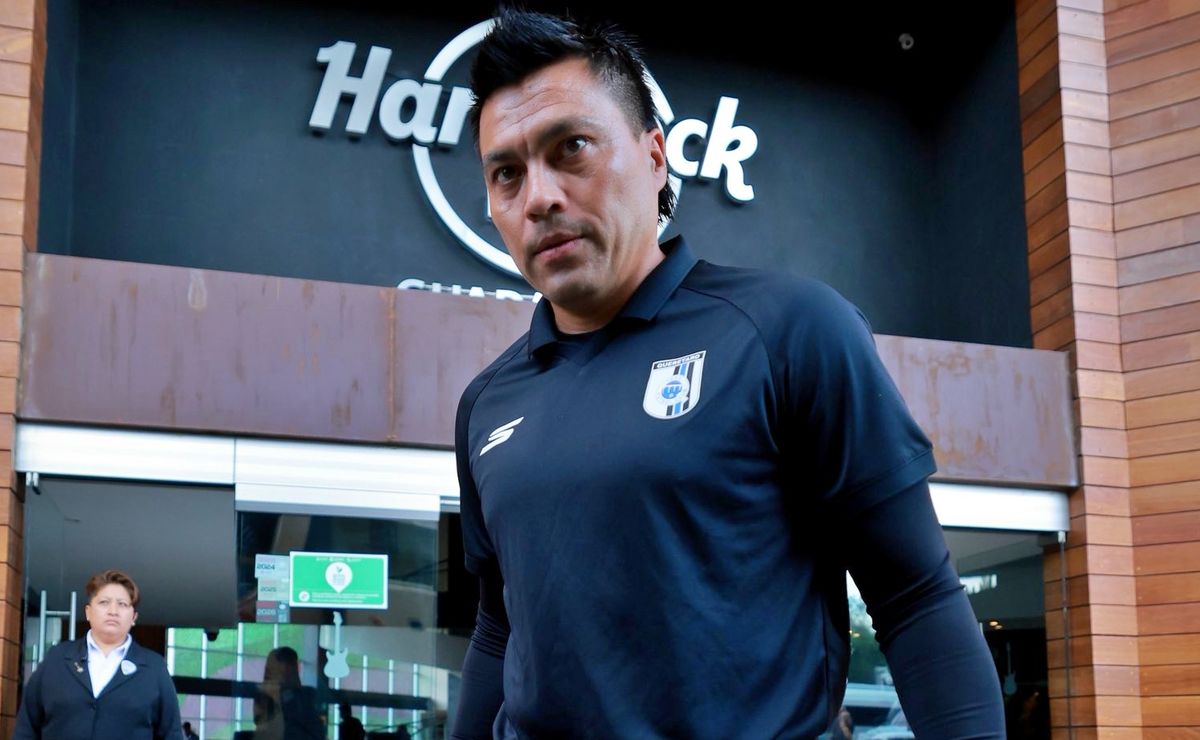 Fabián Estay elogia campañón de Esteban González con Querétaro: “Le tuvieron paciencia”
