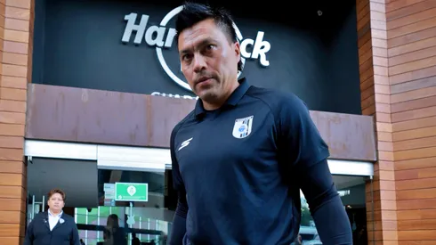 Esteban González está cuarto con Querétaro, a tres puntos de los líderes en México.