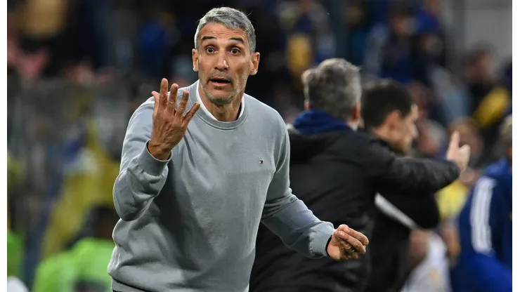 Vojvoda no sigue en Racing Club