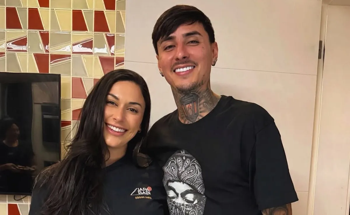 Erick Pulgar homenajeado en Río de Janeiro durante fecha FIFA
