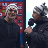 Mosa le puso el gorro chilote a Arrieta en Puerto Montt