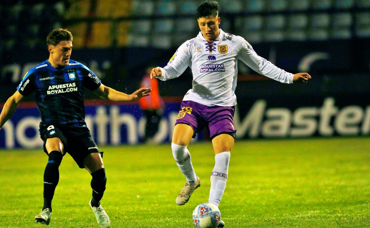 Liga de Primera y los siete equipos complicados con la regla de minutos Sub 21